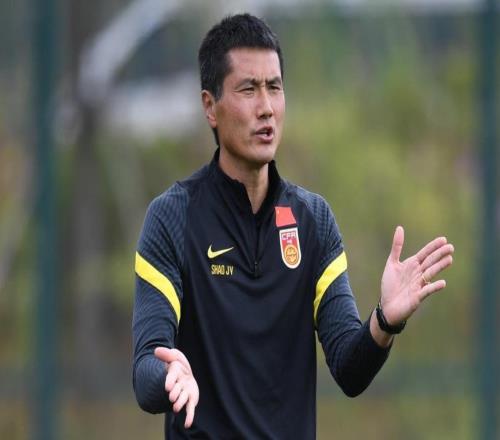 中超主帅大洗牌，国足助教团出山，国安成都洋帅到位，乔迪回归