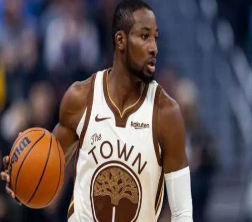 曾引领时代又落后于时代勇士王朝正走向黄昏