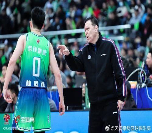 主帅和助教互换！上班首日，CBA唯一中性名队官宣教练组重要调整