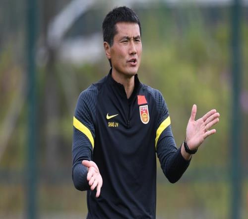 中超主帅大洗牌，国足助教团出山，国安成都洋帅到位，乔迪回归