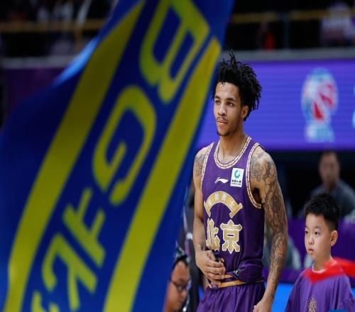 CBA常规赛：北京控股队不敌广东东阳光队