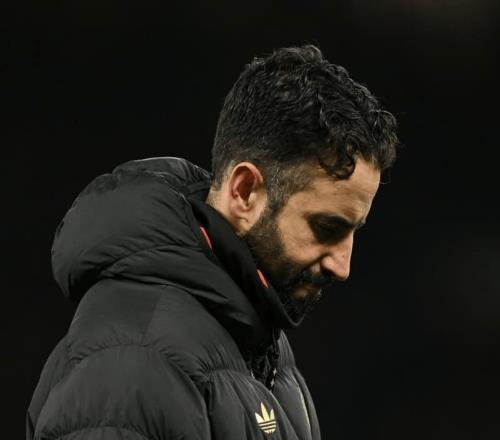 曼联官宣40岁阿莫林下课！执教14个月胜率不足4成，救火主帅公布