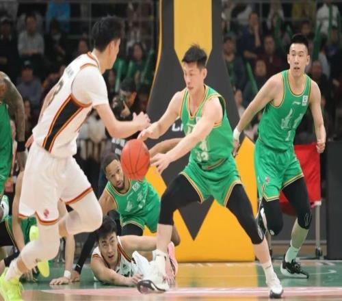 新年首战，辽篮赢了！