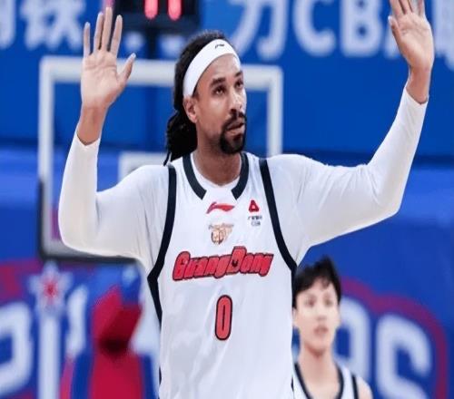 广东8788惜败浙江1喜3忧！胡明轩仍迷，内线成麻烦，奎因曝弊端