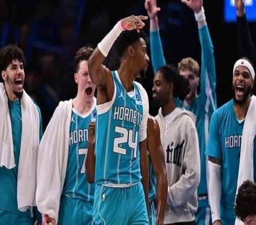 米勒28+6亚历山大21分黄蜂客场爆冷大胜雷霆