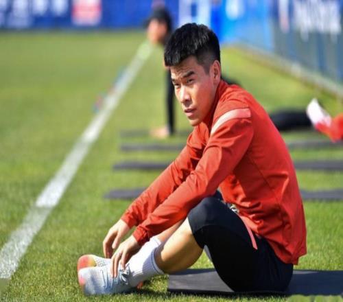 武汉三镇门将位置迎来新大鱼！曾效力中超冠军队，以官宣为准