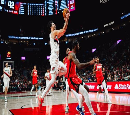 杨瀚森太冤了！触目2道血痕，阿夫迪亚爆砍41分，火箭1战堪称血亏