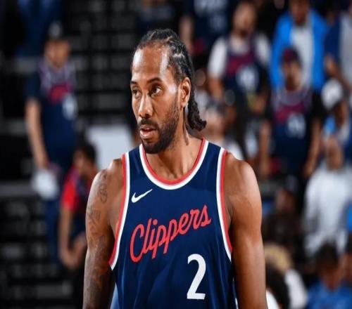 快船111123尼克斯4坏消息！伦纳德崴脚，祖巴茨副作用，替补辣眼