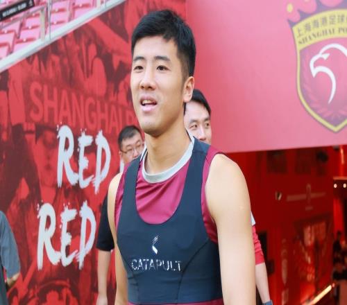 从中超下放中乙！33岁前锋加盟海港B队，征战中乙，或终老海港