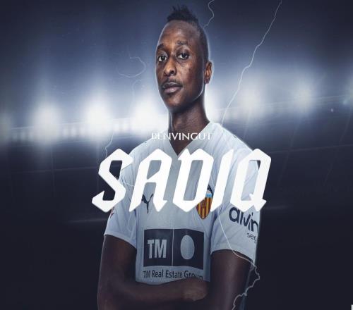 官方：瓦伦西亚签下皇社前锋萨迪克据悉费用为300万欧+浮动