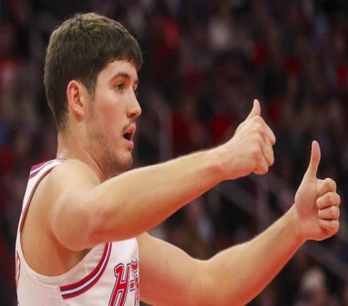 火箭105111开拓者球员评价：杜兰特满分，4人及格，4人低迷