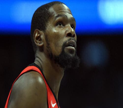 就在今天，37岁杜兰特爆发，超越张伯伦52年前书写的传奇纪录