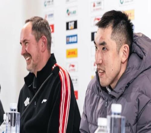 胜北京发布会！山东助教肯定珀塞尔+2将，谈邱彪禁赛带队展高情商