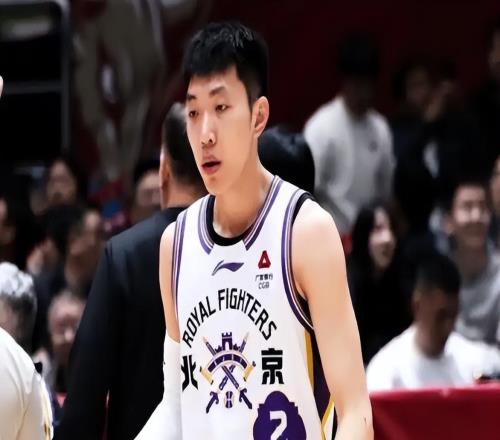 疯狂一夜：徐昕8板2帽，前CBA冠军13连败！北控遭浙江血洗引内讧