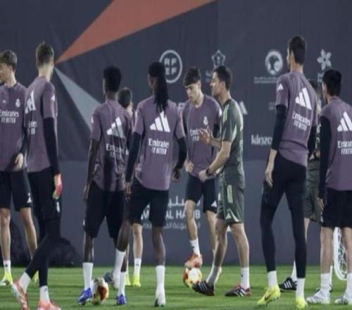 世体：皇马完成决赛前最后一练，姆巴佩参与合练，吕迪格缺席