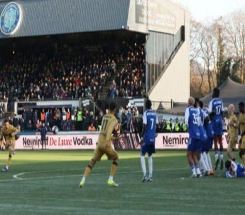 足总杯：卫冕冠军水晶宫爆冷出局