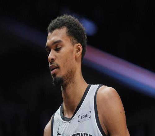 华子23分准绝杀森林狼19分逆转马刺文班29+7戈贝尔6恶犯将禁赛