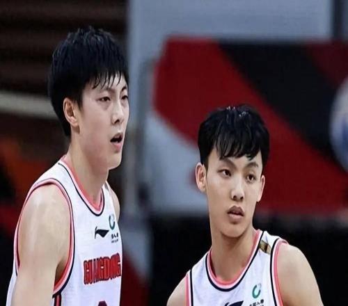 广东3消息！徐杰全明星票王，奎因遭辽篮球迷辱骂，张昊顺利出院