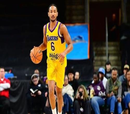 Shams：湖人与后卫科比巴夫金签下一份10天短合同