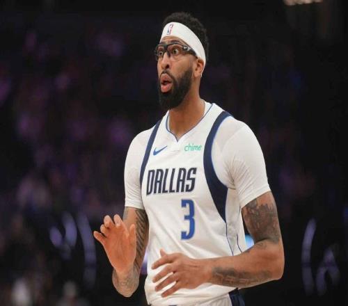 安东尼戴维斯左手手术或将终结其独行侠生涯，交易传闻再起