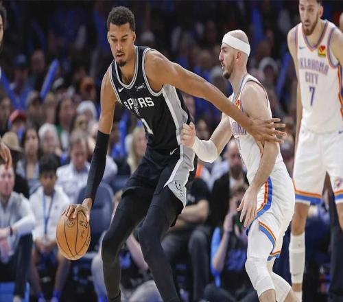 卡鲁索：文班亚马进攻技巧还很稚嫩，他的力量甚至不如杜兰特