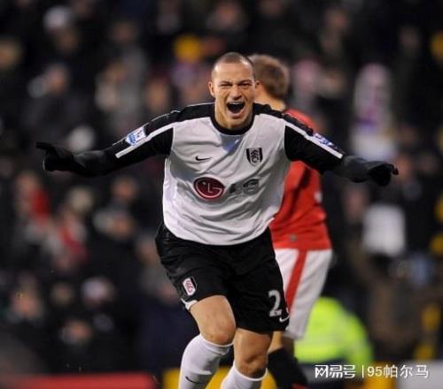 女足凯莉的偶像，硬扛卡纳瓦罗，职业生涯最后悔未能加盟利物浦