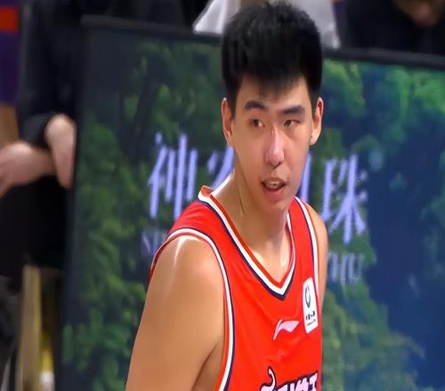 广东宏远今日早报！徐杰重返男篮，朱芳雨回购徐昕，麦考尔将复出