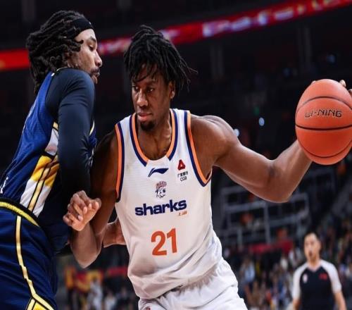 CBA一夜连出三大惨案！上海40分狂胜广东：辽篮苦主遭24分大败