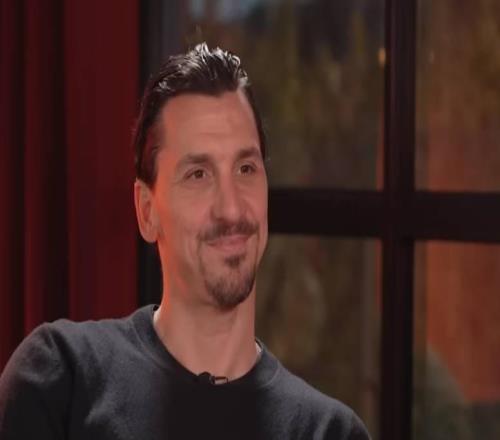 伊布：受伤后有一次做恢复训练时拉裤子里了，但我继续跑完了