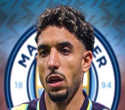 加盟一年8个进球，30万镑的周薪亏大了，在英超没有第二个法老