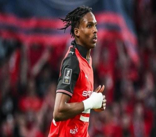 记者：切尔西准备向雷恩提交对雅凯的首份报价，约5000万欧