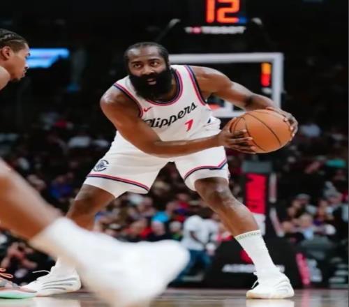 大逆转！快船狂轰5连胜，哈登一战连创2大NBA神迹，两大奇兵立功