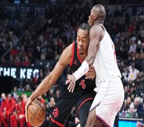 拉锯战！快船落后14分展开反扑：小卡因伤缺席，哈登13中3低迷