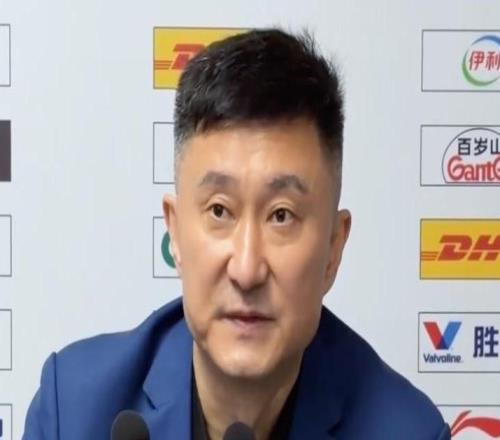 杜锋谈1000场胜利：俱乐部走到今天不容易，作为一份子我很自豪