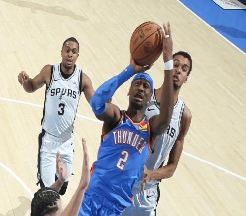 狂轰55分！NBA历史首人！这就是他能拿5年2.6亿顶薪美金的原因