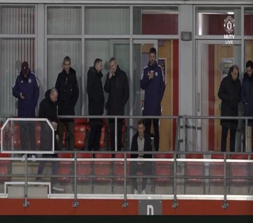 卡里克真爱曼联拒执教热刺机会！做阿莫林未做之事，履诺重用青训