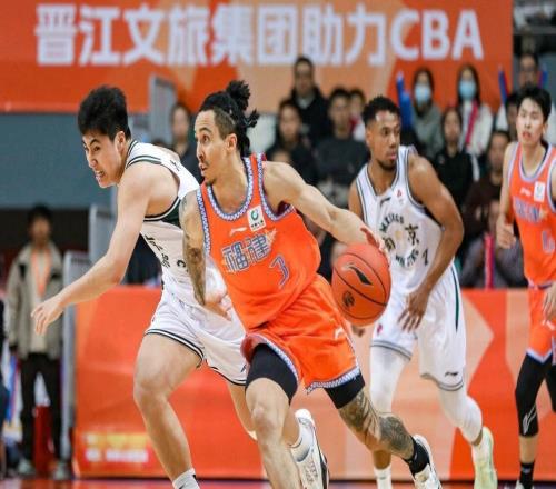 北京男篮伤兵满营惨败上海浙江、深圳绝杀与反绝杀天津4连胜