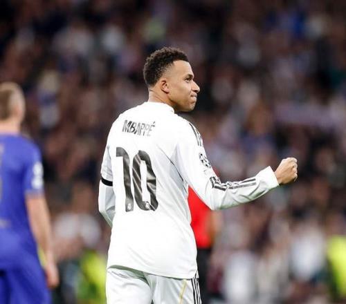 61！姆巴佩梅开二度破纪录，1.5亿天王独造4球，皇马大开杀戒