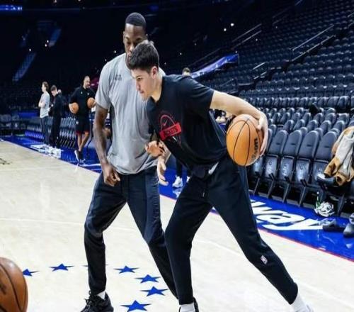 加时赛被dnp，谢泼德14+4，火箭队有核心不用，乌度卡用人太双标