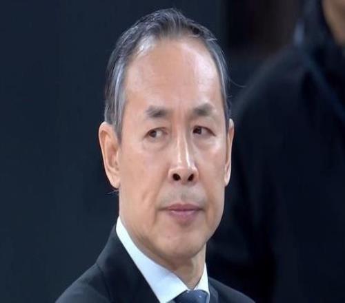 许利民：球队困难方硕没有辜负教练组期待有一个核心球员接近复出