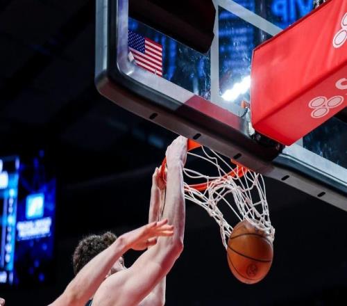 阿夫迪亚伤退杨瀚森被雪藏，阿德巴约30+8难救主，开拓者复仇热火