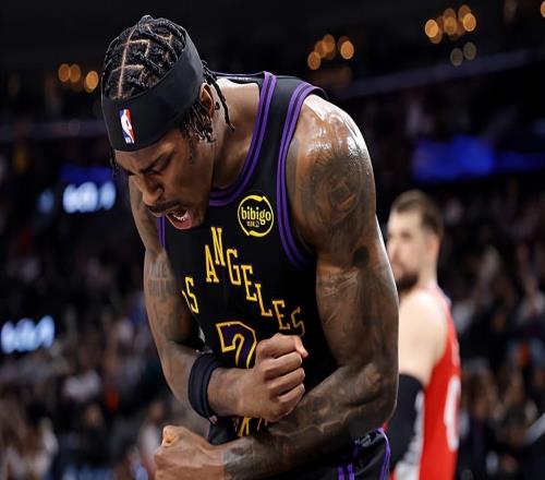 明明场上效果相当不错，但湖人锋线大闸还是没有得到基本的信任