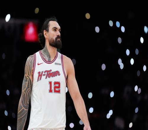 背靠背轰68+14+6！火箭队超巨越老越妖客场胜劲旅，他是第1功臣