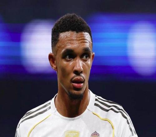 阿诺德后悔吗！背叛利物浦却被皇马抛弃，无球可踢或无缘世界杯