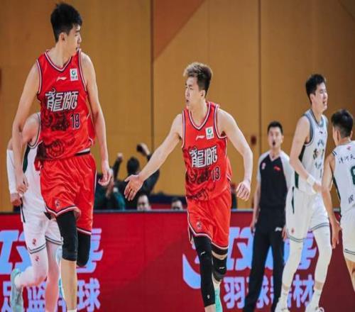 CBA积分榜最新排名！上海大胜反超广东杀回第2，辽宁连败跌至第12