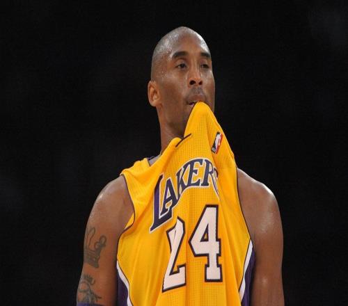 湖人队主教练雷迪克在科比81分之战周年纪念日，回忆了科比的壮举