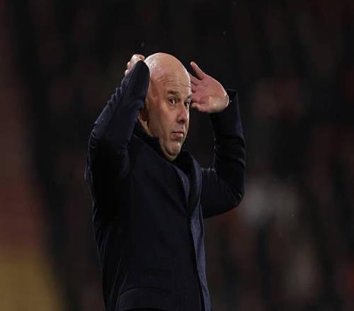 看清斯洛特的嘴脸没有培养任何一个年轻人夏窗利物浦惨了