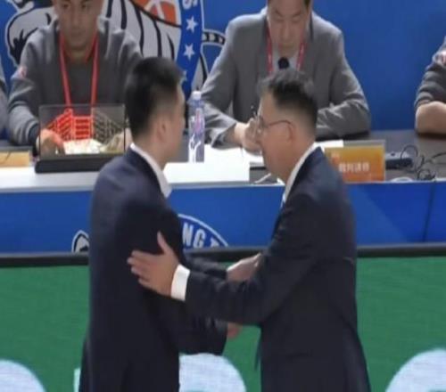 表现糟糕！辽媒点评辽宁队末节仅收获4分：CBA历史罕见