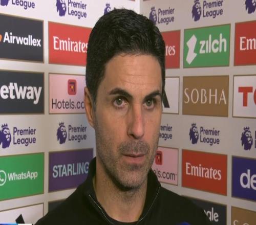 塔帅：首先要祝贺曼联赢球这是一场非常令人痛苦的失利