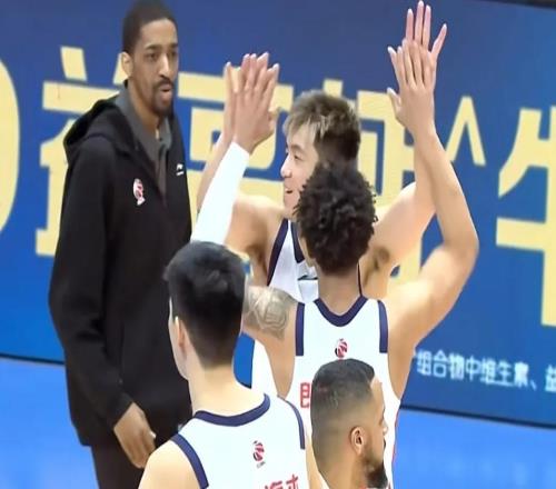 复出两场都赢了！郭艾伦表现神勇，辽篮后悔了吗